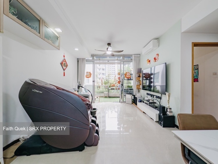 The Lakeshore (D22), Condominium #504900071